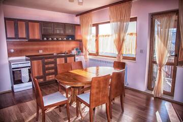Фото номера Апартаменты Делюкс Гостевой дом Valevitsata Guesthouse г. Разлог 8
