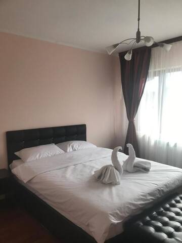 Фотографии Гостевой дом Valevitsata Guesthouse г. Разлог (Болгария) №2 Фото Гостевой дом Valevitsata Guesthouse г. Разлог 2