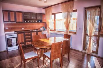 Фото номера Апартаменты Делюкс Гостевой дом Valevitsata Guesthouse г. Разлог 24