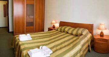 Фото номера Апартаменты Отель Family Hotel Zora г. Разлог 6